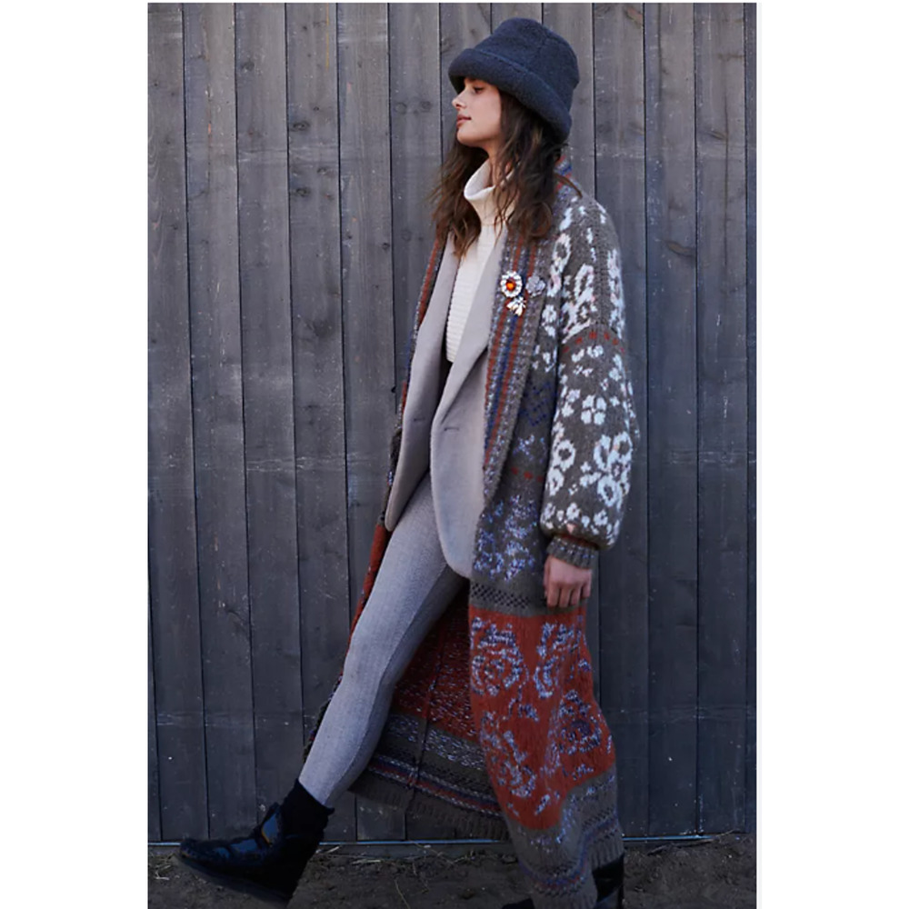 Stylish Gray and Brown Women's Sweater
